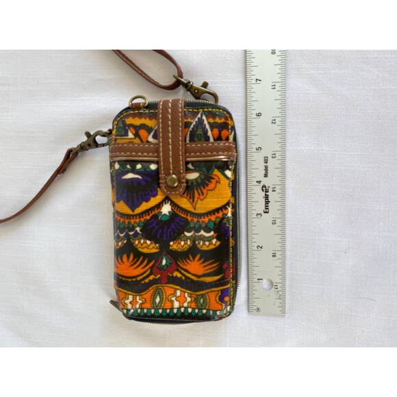 Sakroots coated canvas zip around crossbody bag with lots of pockets - Picture 4 of 9